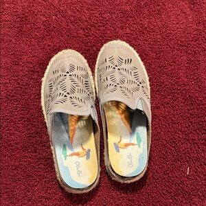 OluKai Brown Non-Marking Rubber Sole Footwear